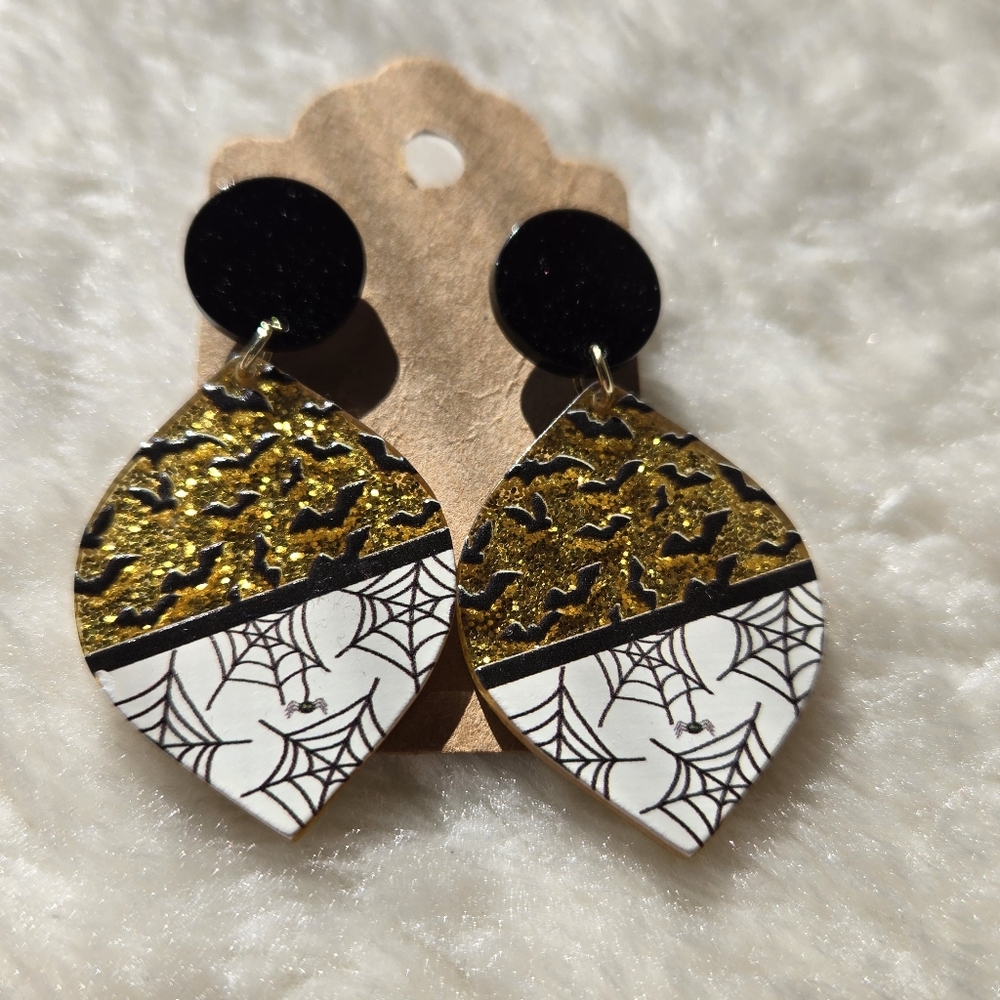 Bat Spider Web Spider Gold White Black Acrylic Drop Earrings NEW